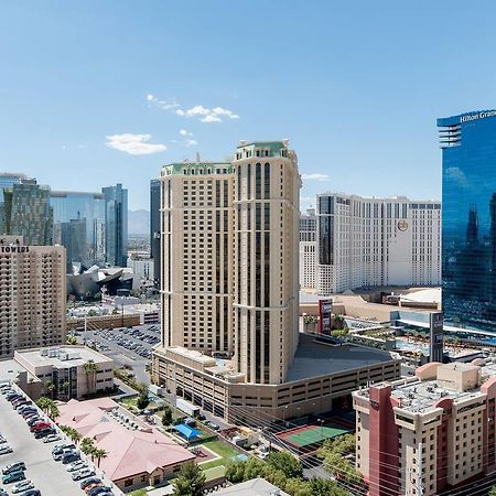 True 1Br Balcony Suite With Strip View At Mgm Signature Лас Вегас Екстериор снимка