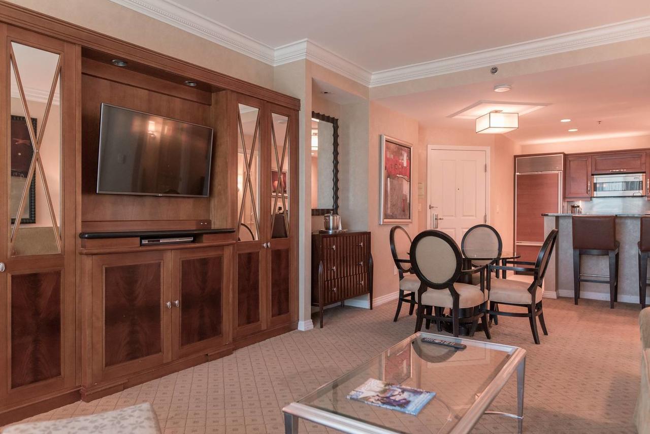 True 1Br Balcony Suite With Strip View At Mgm Signature Лас Вегас Екстериор снимка